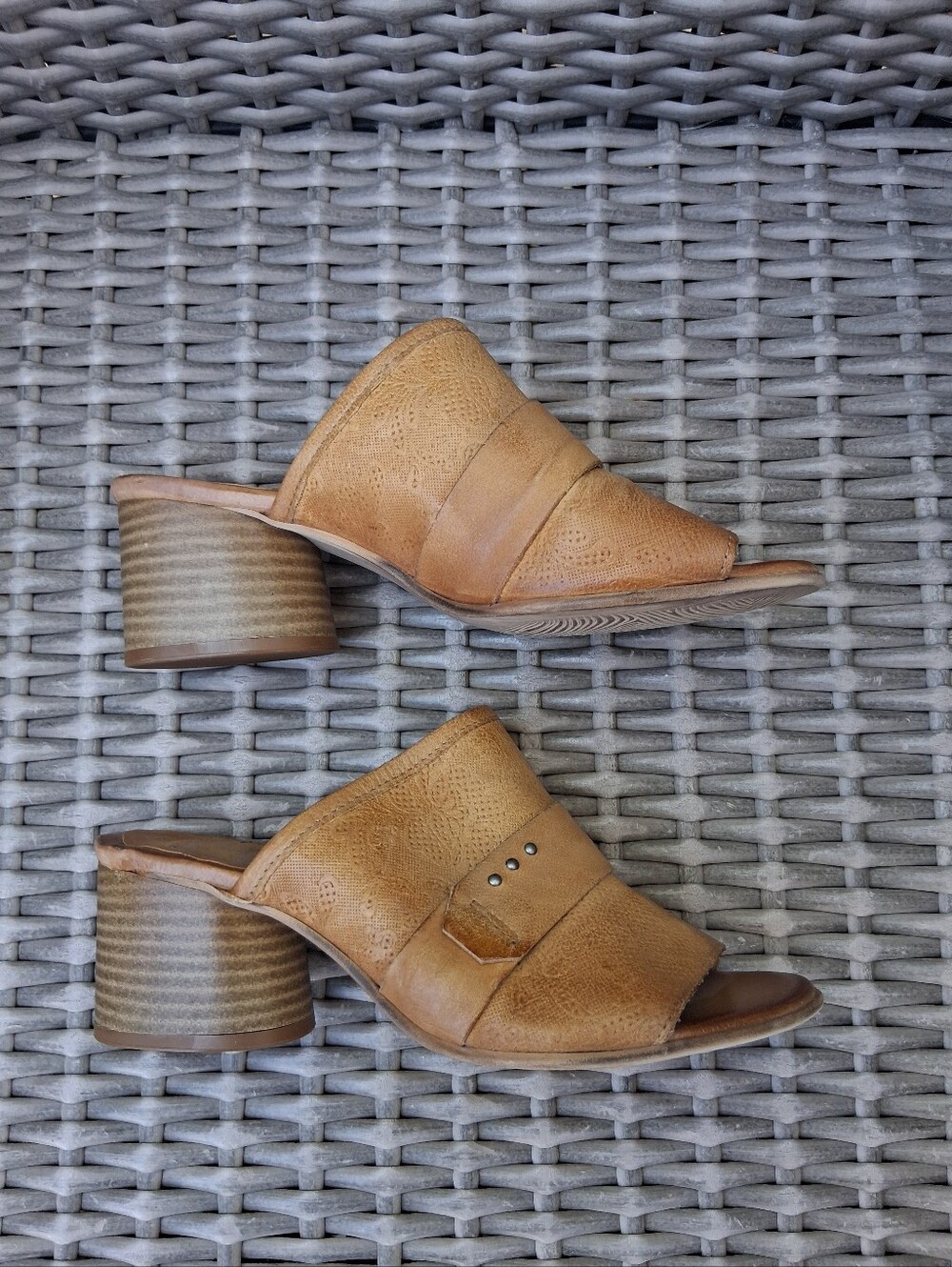 Miz Mooz Tan Leather Slide Mules with Stacked Heel
